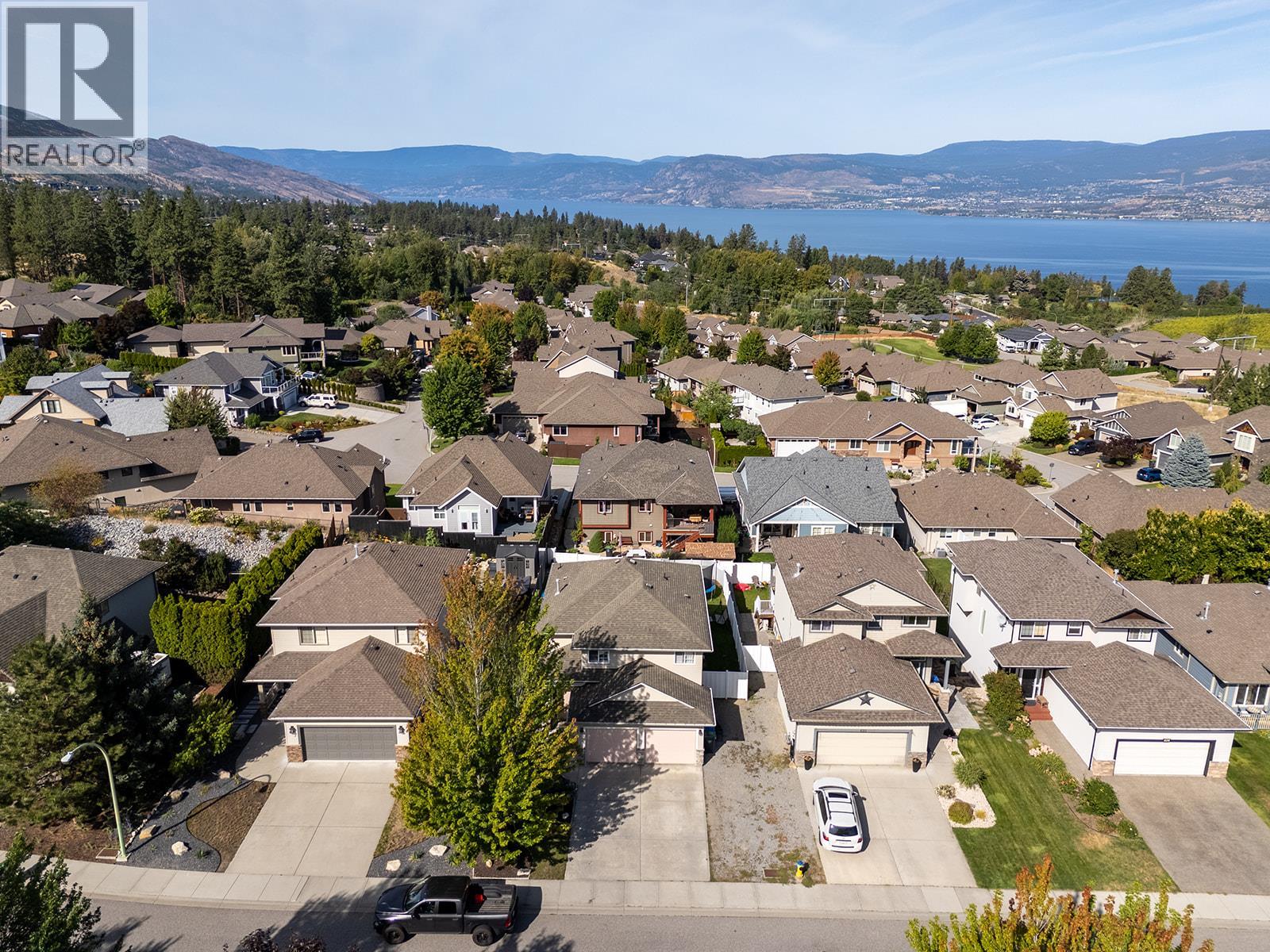  606 South Crest Drive, Kelowna