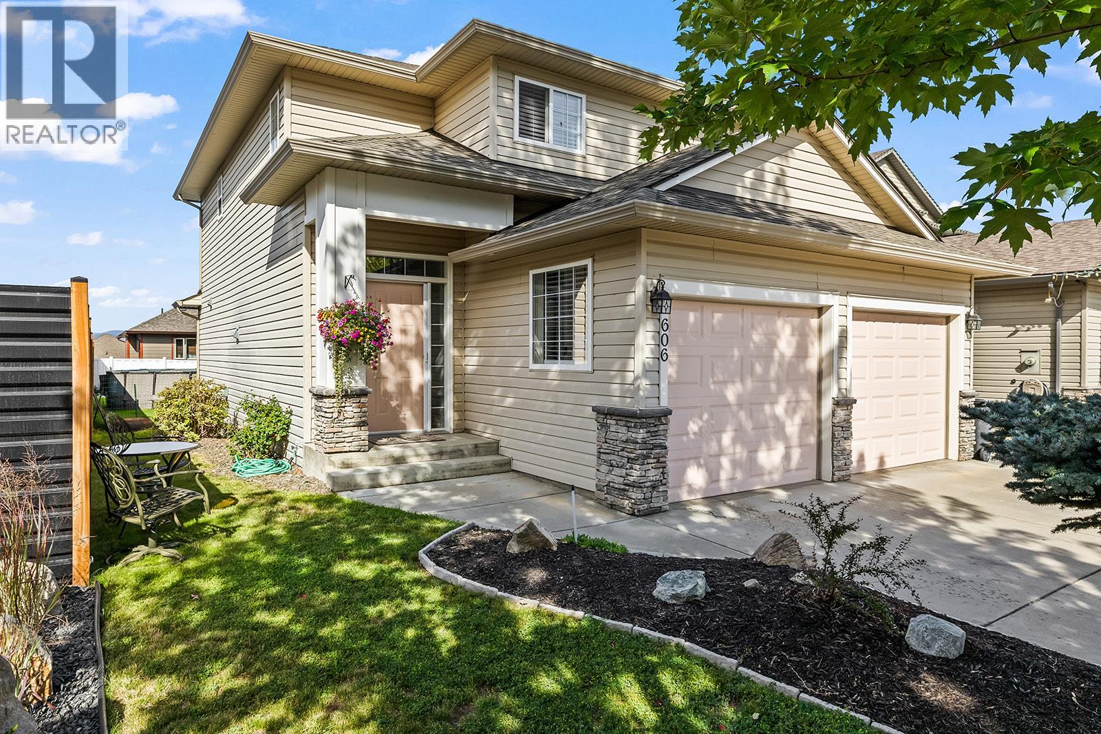  606 South Crest Drive, Kelowna