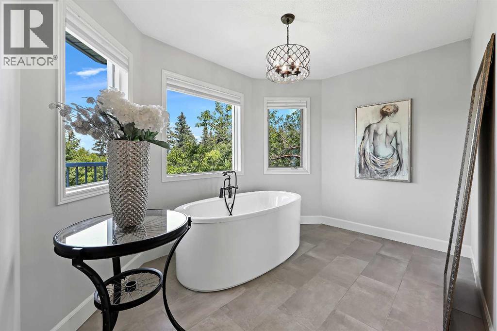 Single Family House for Sale in  Valley Springs Terrace NW Valley Ridge Calgary 