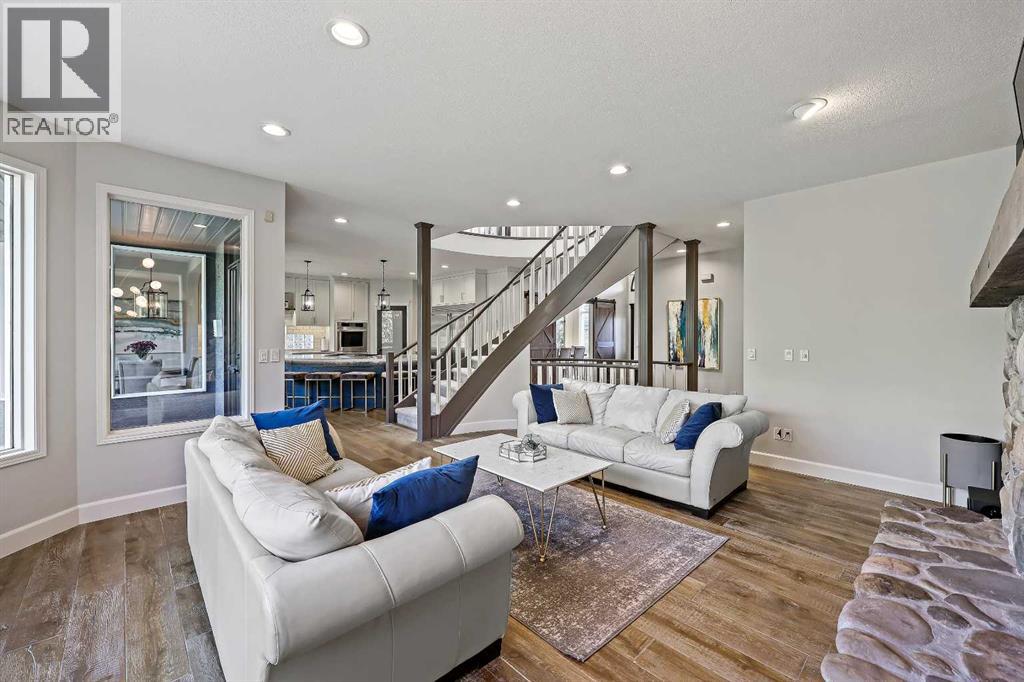 Single Family House for Sale in  Valley Springs Terrace NW Valley Ridge Calgary 
