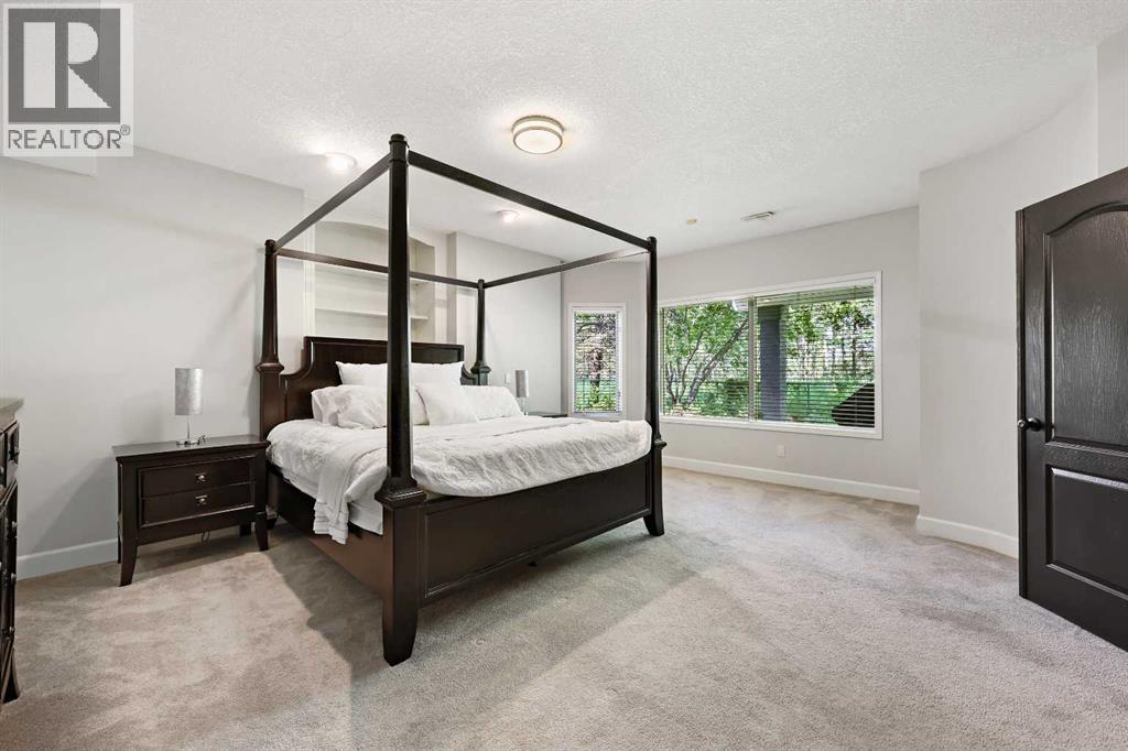 Single Family House for Sale in  Valley Springs Terrace NW Valley Ridge Calgary 