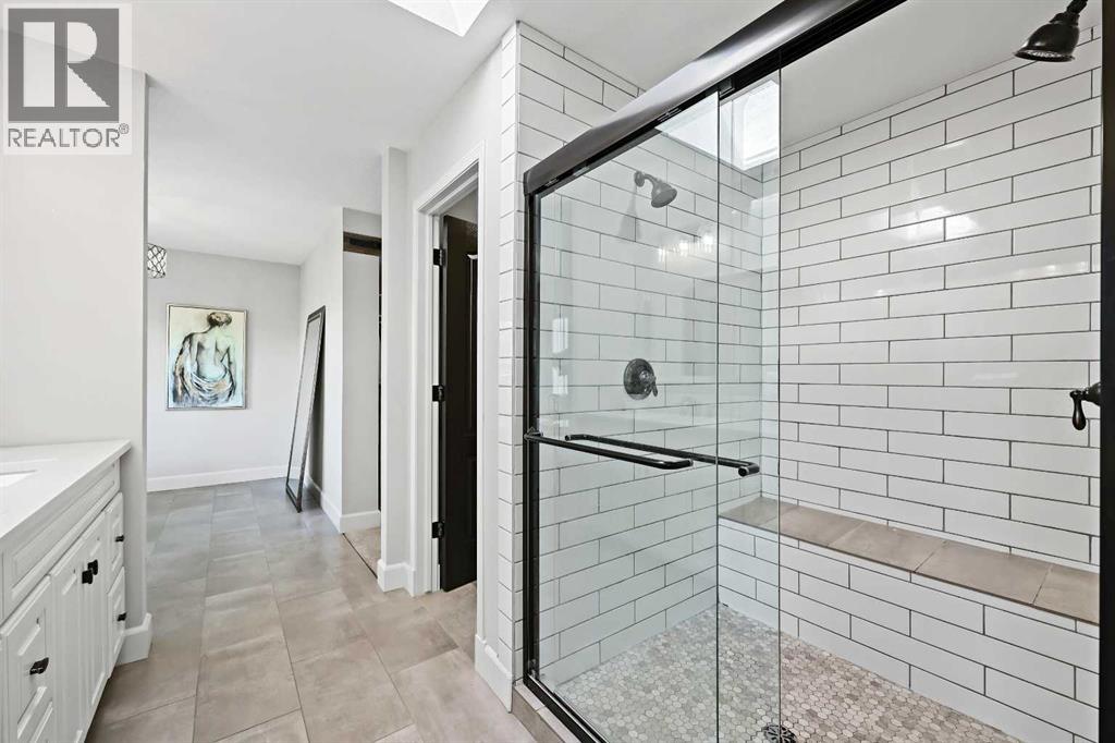 Single Family House for Sale in  Valley Springs Terrace NW Valley Ridge Calgary 