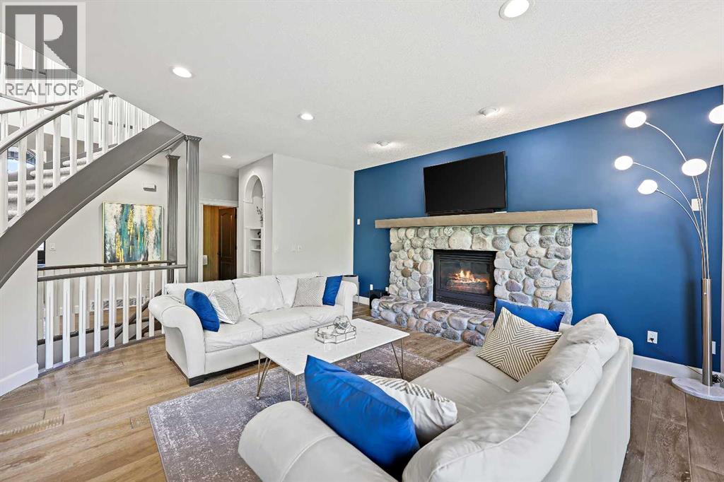 Single Family House for Sale in  Valley Springs Terrace NW Valley Ridge Calgary 