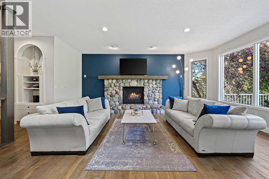 Single Family House for Sale in  Valley Springs Terrace NW Valley Ridge Calgary 