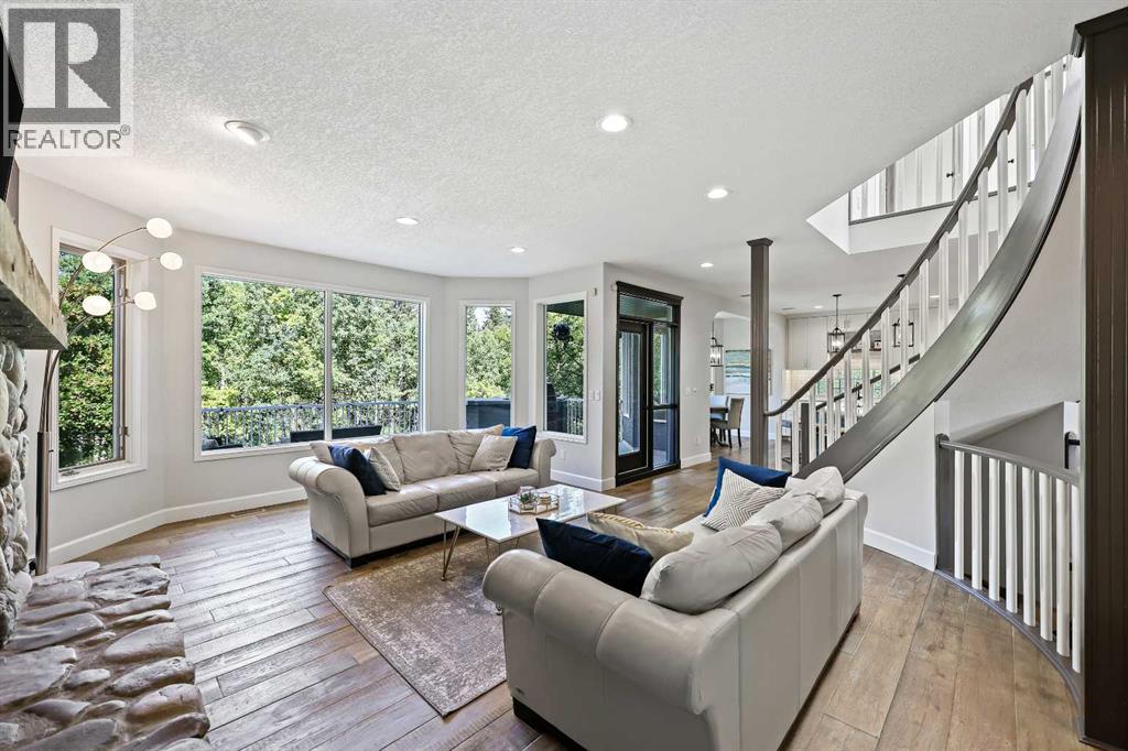 Single Family House for Sale in  Valley Springs Terrace NW Valley Ridge Calgary 