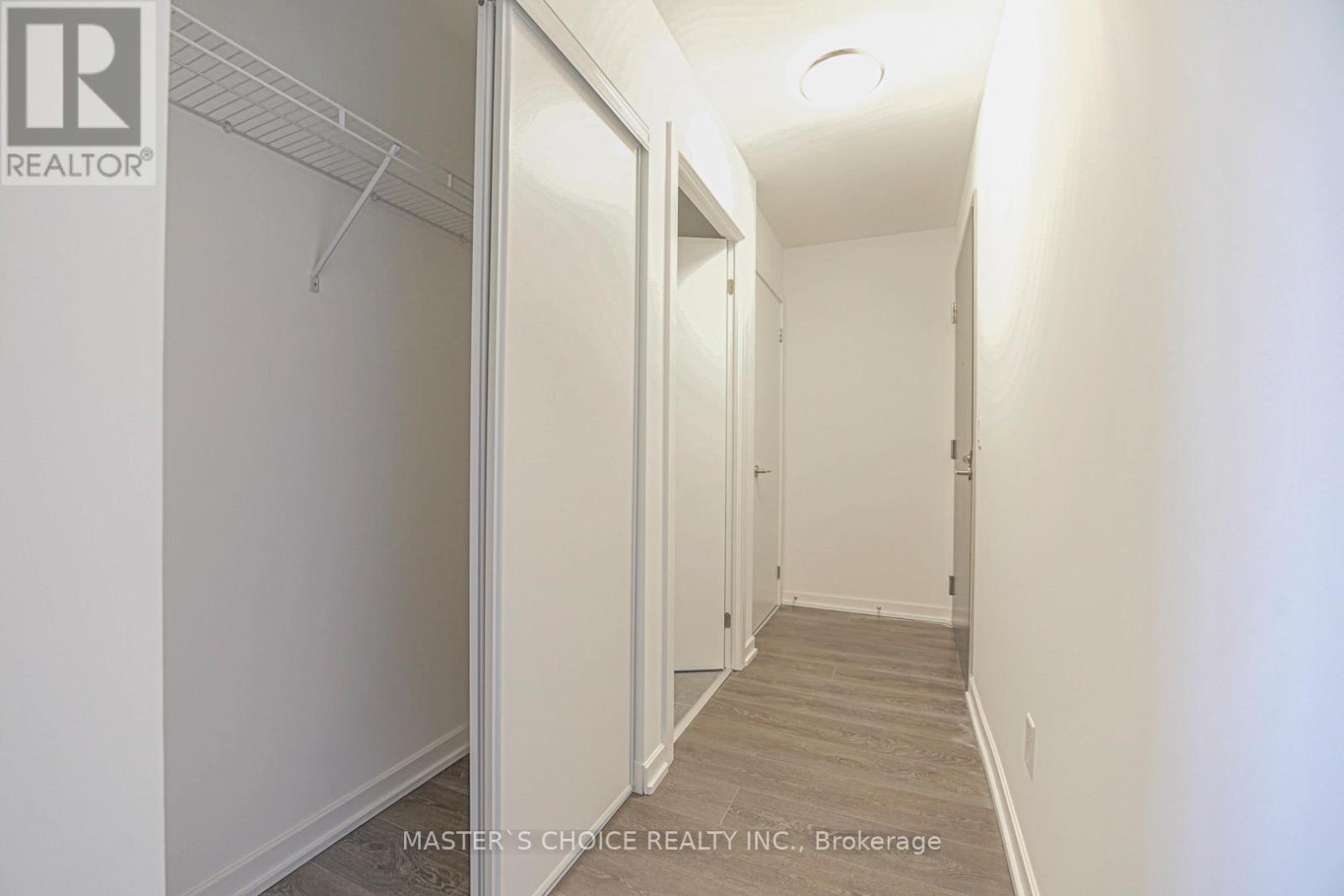 Photo 2 of 1908 32 Forest Manor Road, Toronto ON