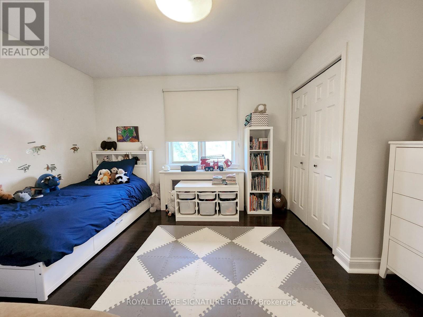 Photo 21 of Upper 19 Warwick Avenue, Toronto ON