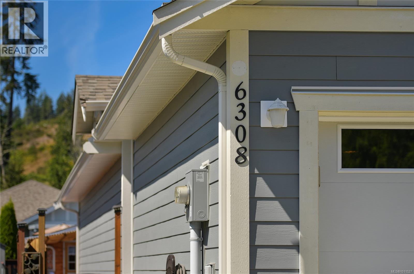  6308 SHAMBROOK Drive, Sooke