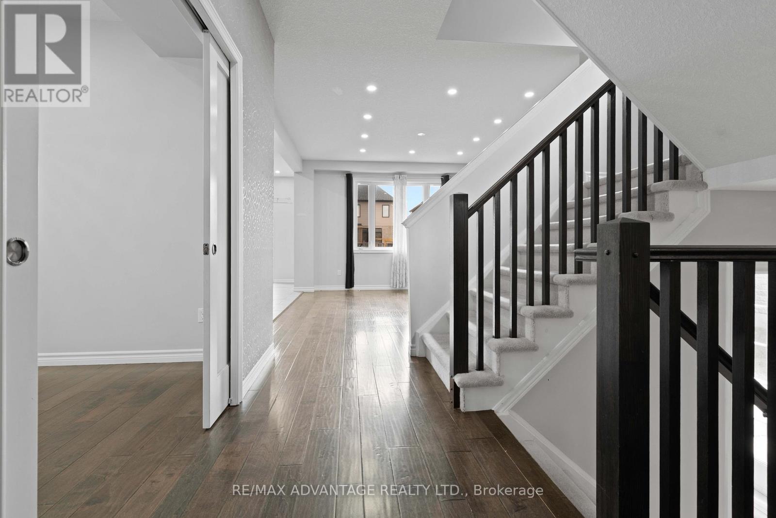 Photo 12 of 3139 Jinnies Street, London South ON