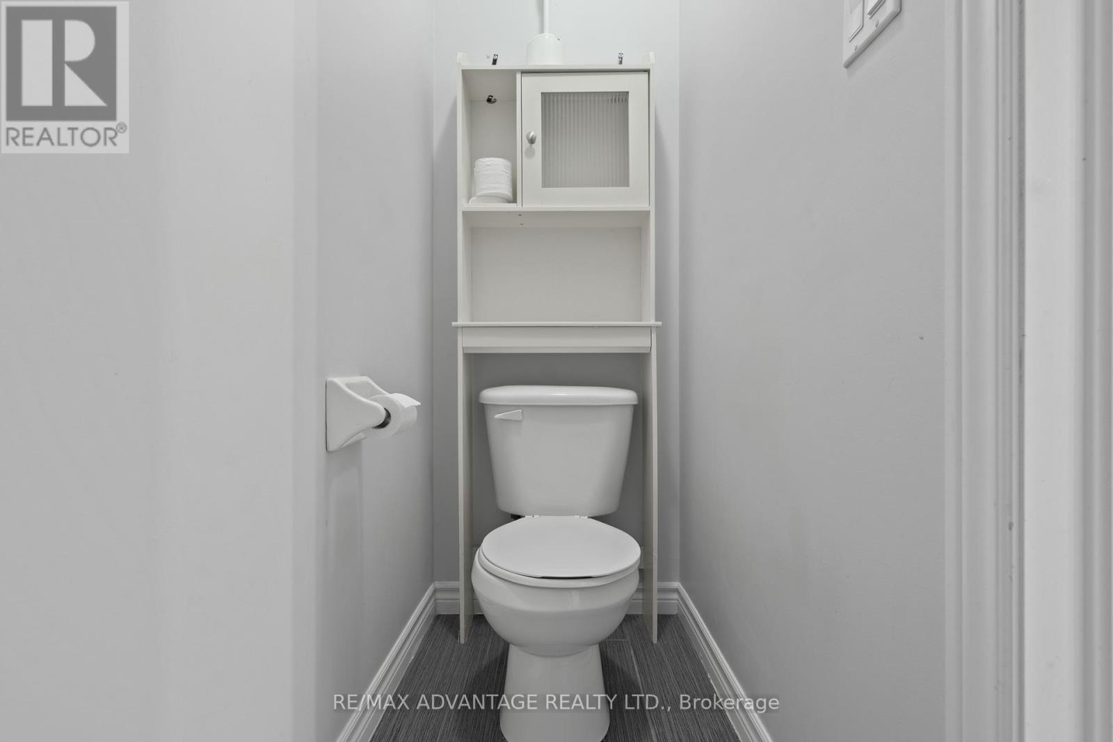 Photo 26 of 3139 Jinnies Street, London South ON