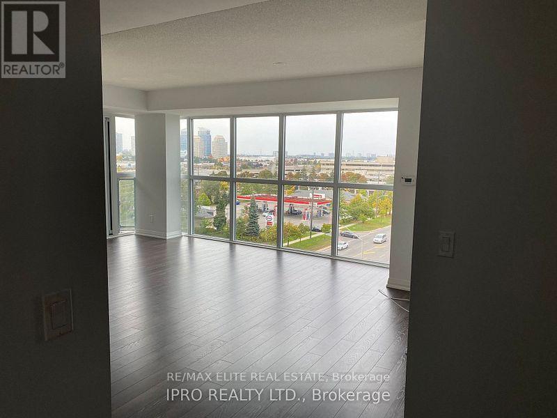 Photo 9 of 612 30 Meadowglen Place, Toronto ON