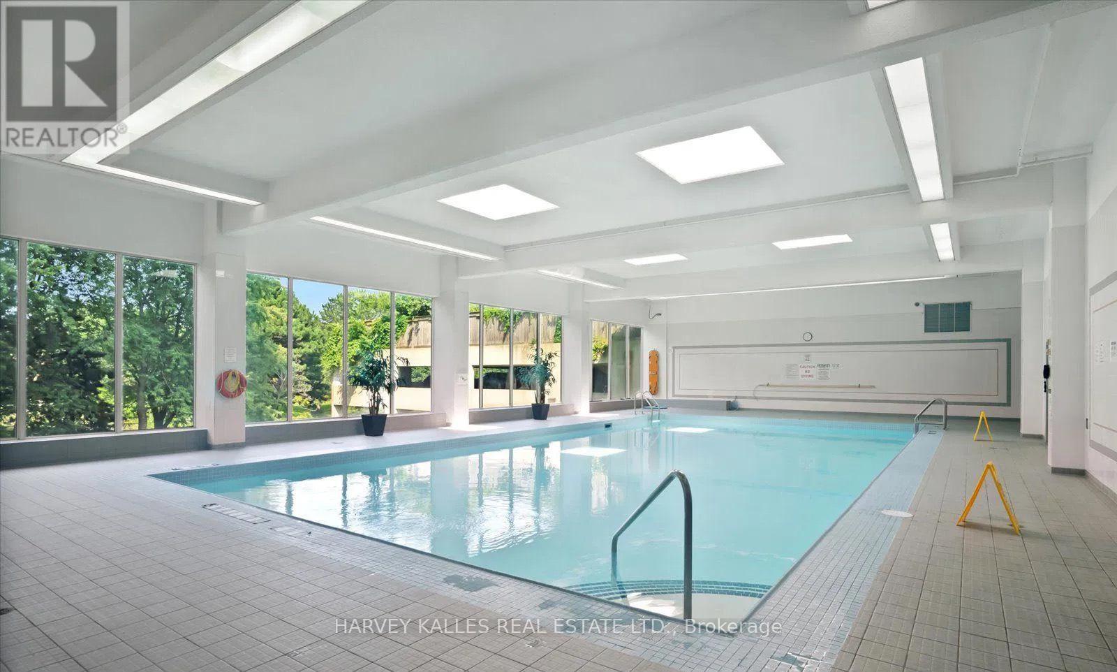 Photo 26 of 915 5 Greystone Walk Drive, Toronto ON