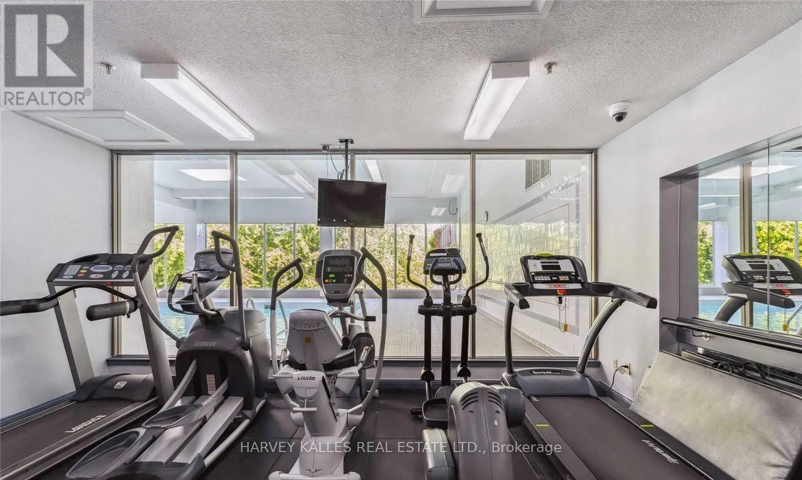 Photo 28 of 915 5 Greystone Walk Drive, Toronto ON