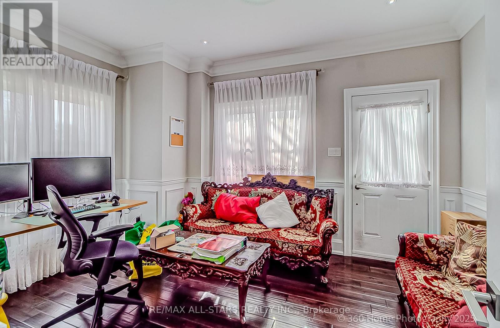 Photo 12 of 159 Harewood Avenue, Toronto ON