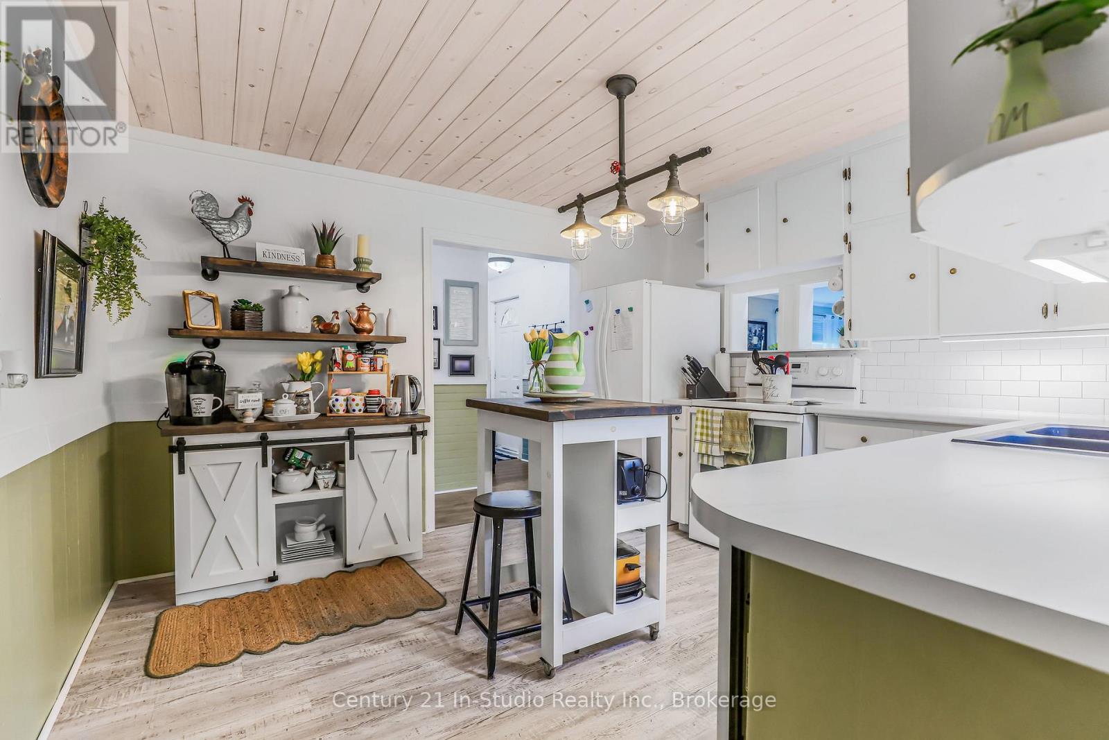 Photo 25 of 492 Bruce Street, South Bruce Peninsula ON