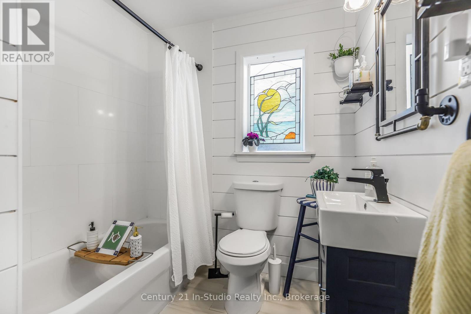 Photo 35 of 492 Bruce Street, South Bruce Peninsula ON
