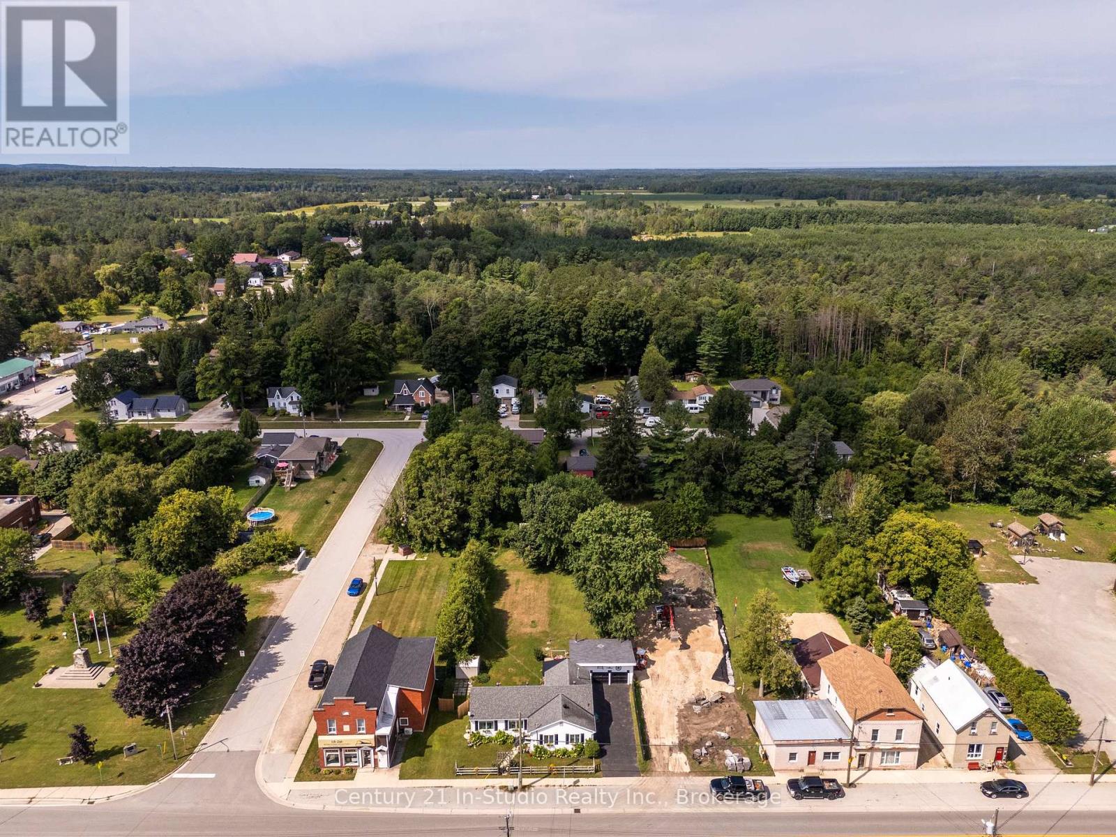 Photo 9 of 492 Bruce Street, South Bruce Peninsula ON
