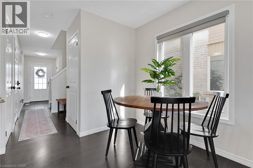 Photo 8 of 6 Upper Mercer Street Unit H 32, Kitchener ON
