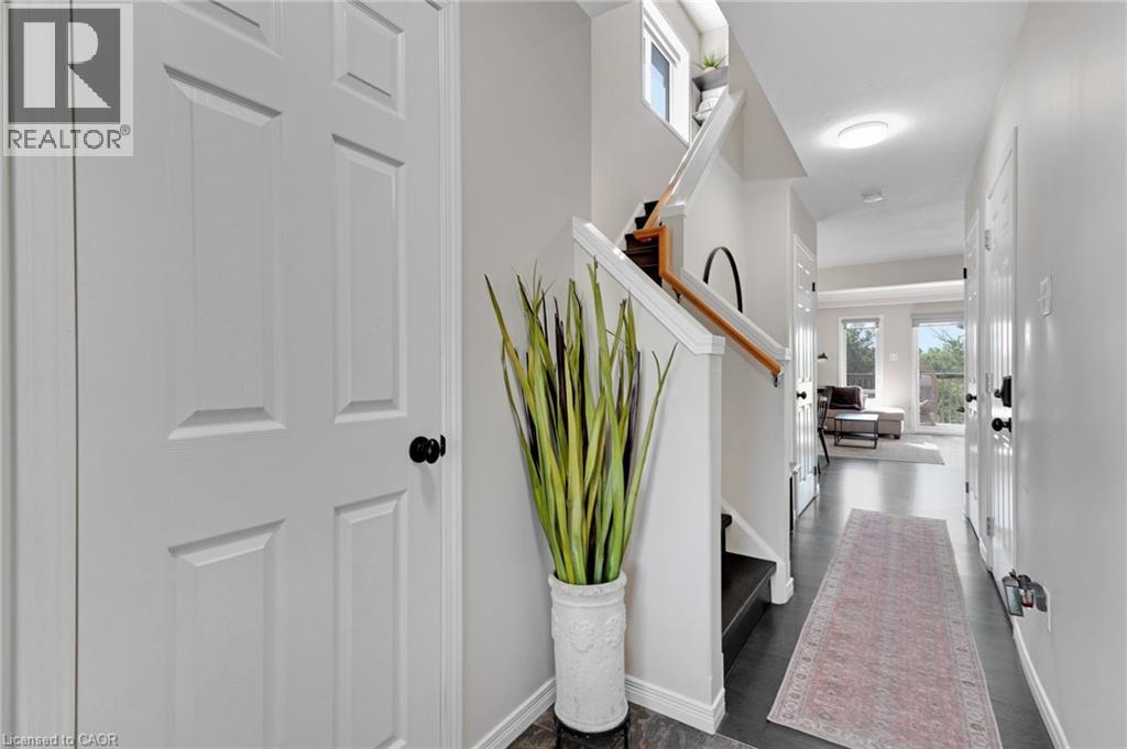 Photo 5 of 6 Upper Mercer Street Unit H 32, Kitchener ON