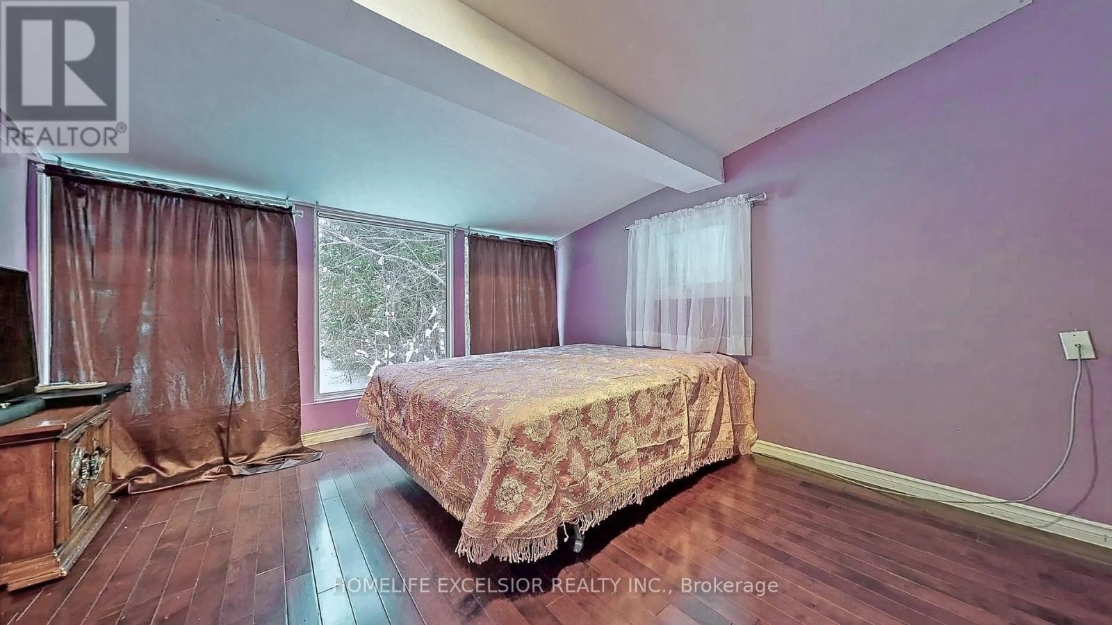 Photo 21 of 249 Palmer Avenue, Richmond Hill ON