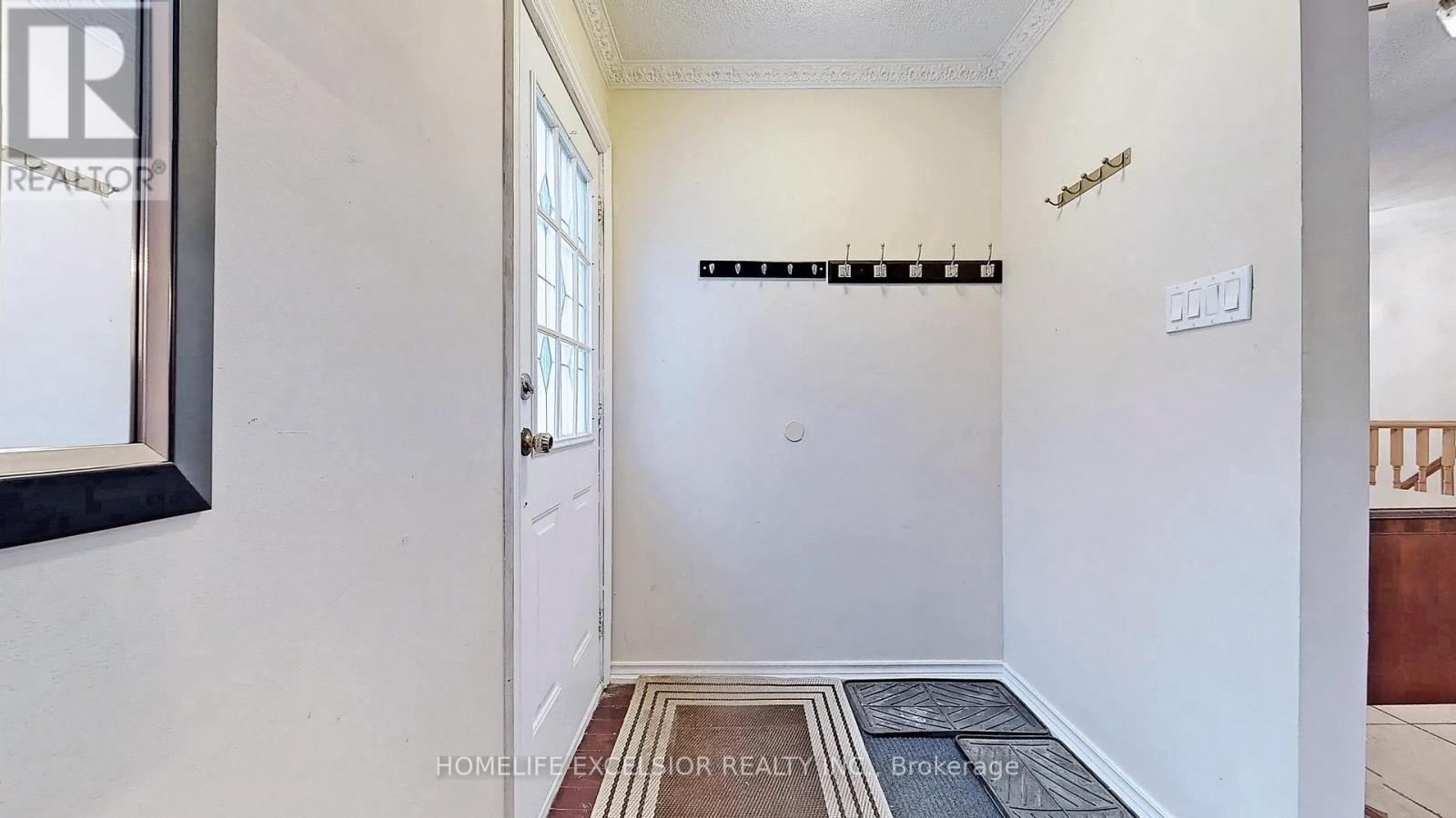 Photo 25 of 249 Palmer Avenue, Richmond Hill ON