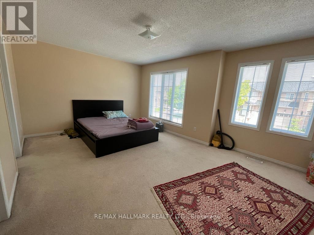 Photo 7 of 10 Ferris Street, Richmond Hill ON