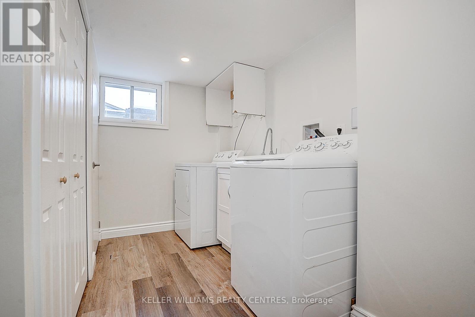 Photo 36 of 17 Sir Kay Drive, Markham ON