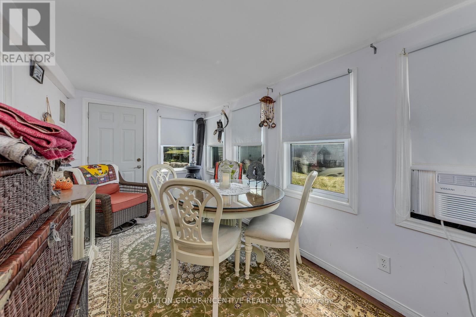Photo 17 of 17 Weeping Willow Drive, Innisfil ON