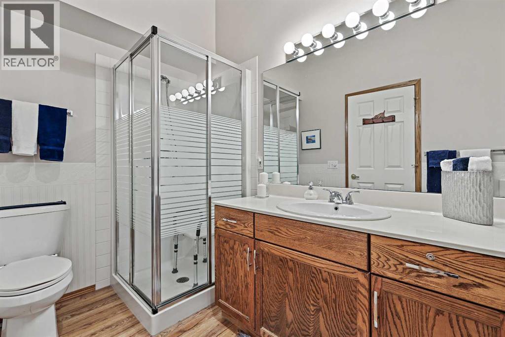 Single Family House Bungalow for Sale in  Douglasview Park SE Douglasdale/Glen Calgary 
