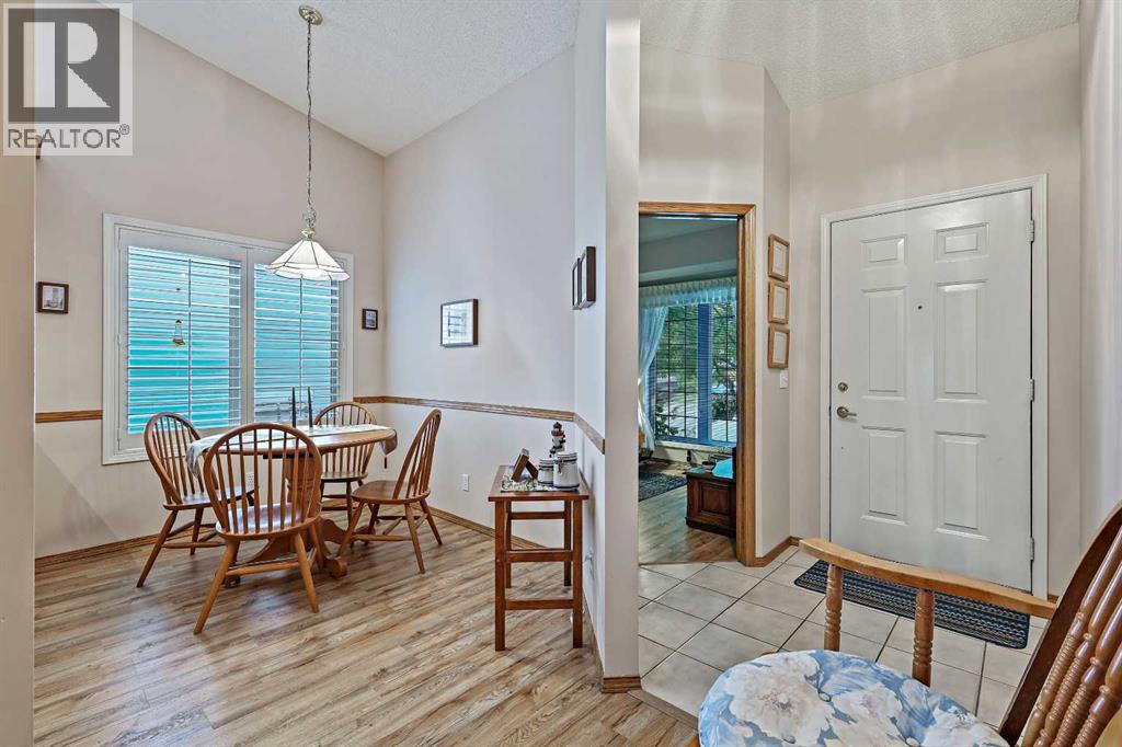 Single Family House Bungalow for Sale in  Douglasview Park SE Douglasdale/Glen Calgary 