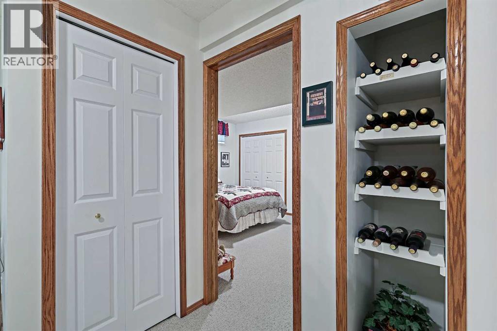 Single Family House Bungalow for Sale in  Douglasview Park SE Douglasdale/Glen Calgary 