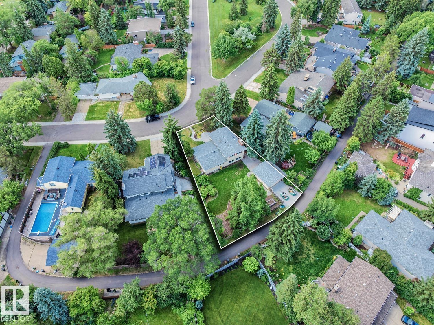 Photo 44 of 6628 124 St Nw, Edmonton AB
