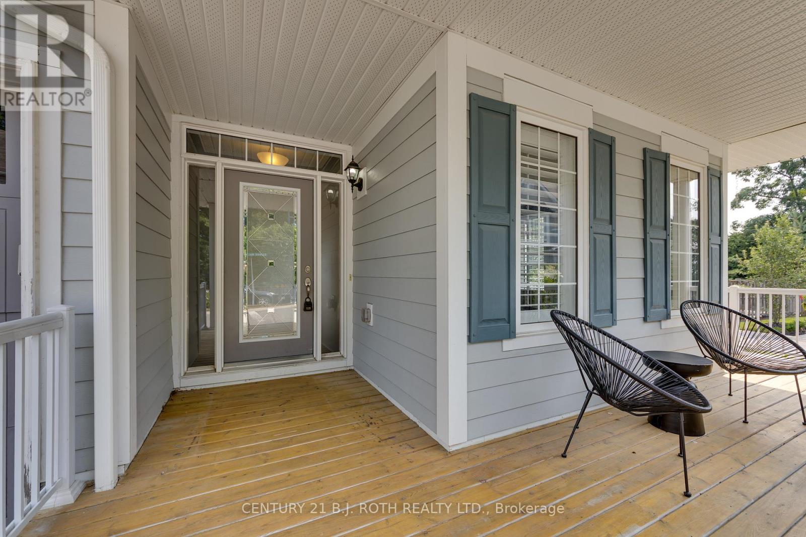 Photo 6 of 3327 Summerhill Way N, Severn ON