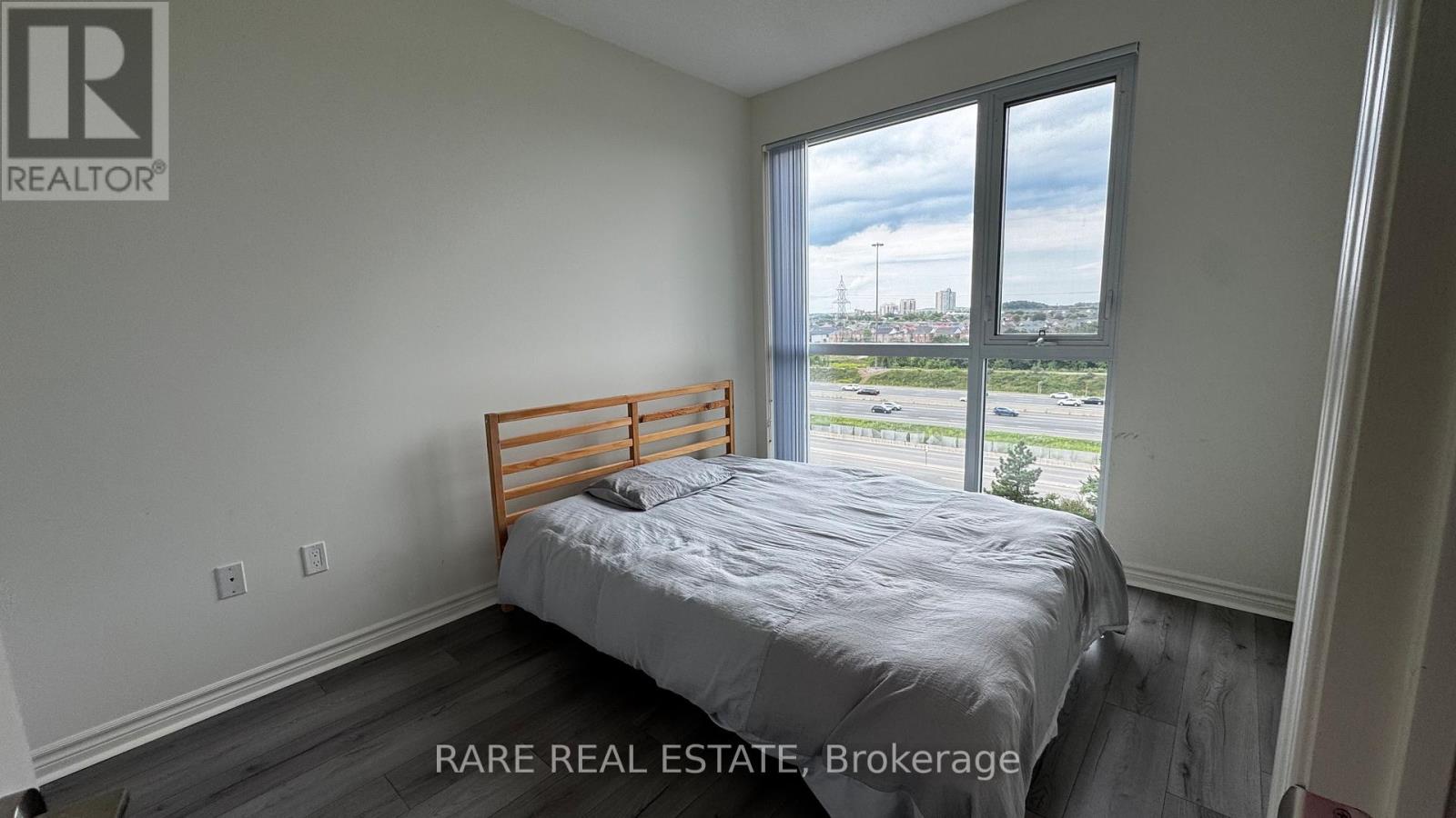 Photo 11 of 817 349 Rathburn Road W, Mississauga ON