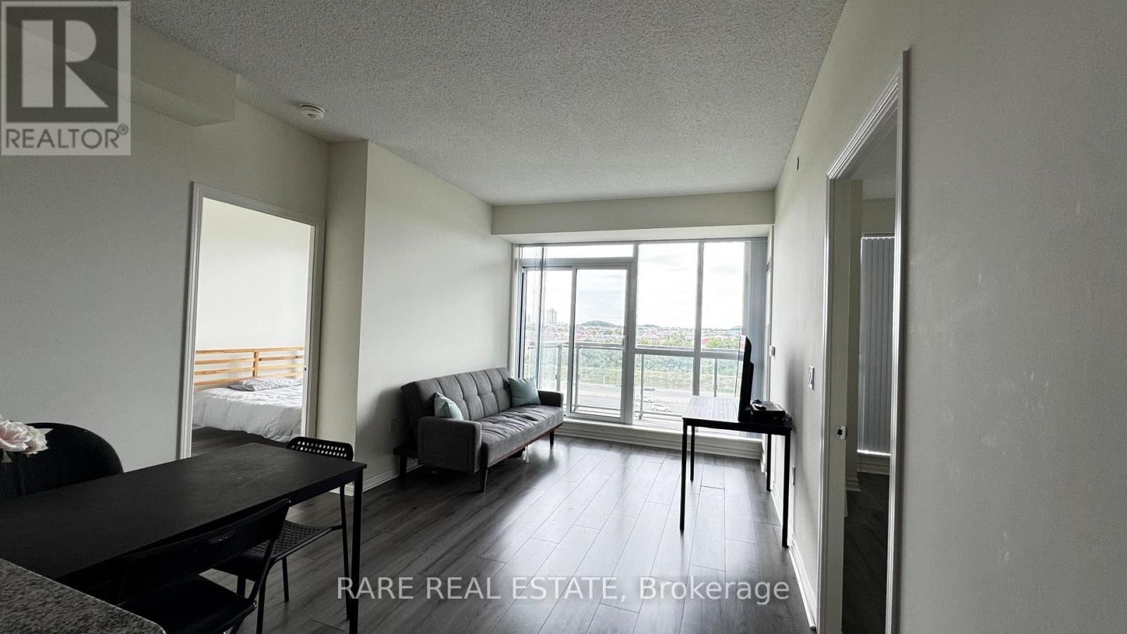 Photo 2 of 817 349 Rathburn Road W, Mississauga ON