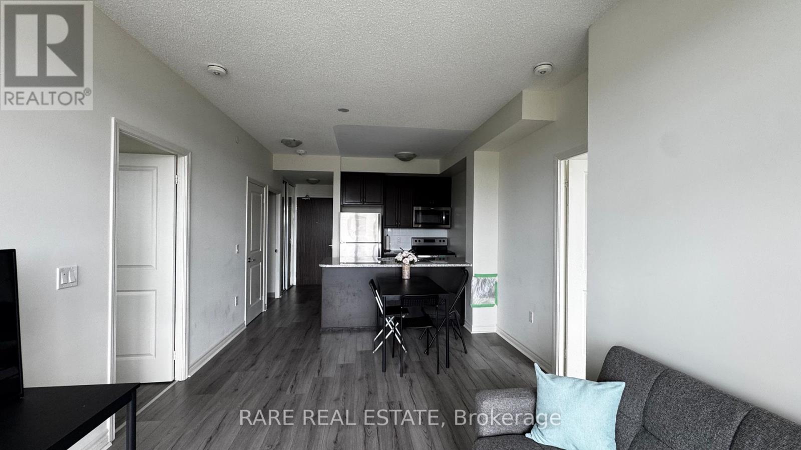 Photo 8 of 817 349 Rathburn Road W, Mississauga ON