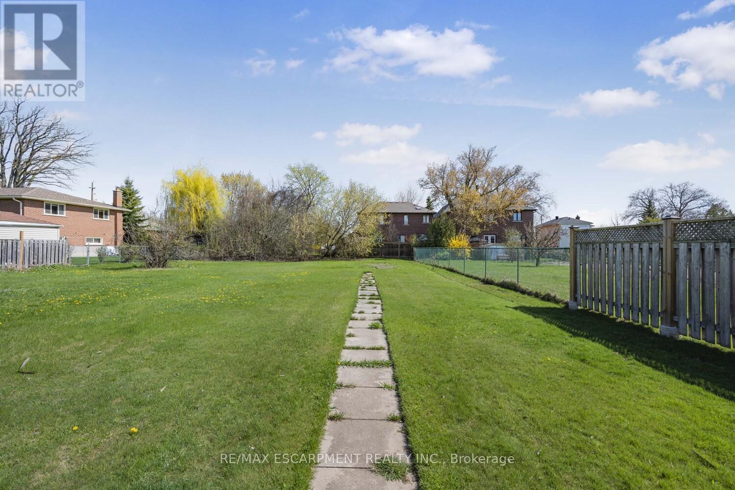 Photo 34 of 1227 Alexandra Avenue, Mississauga ON