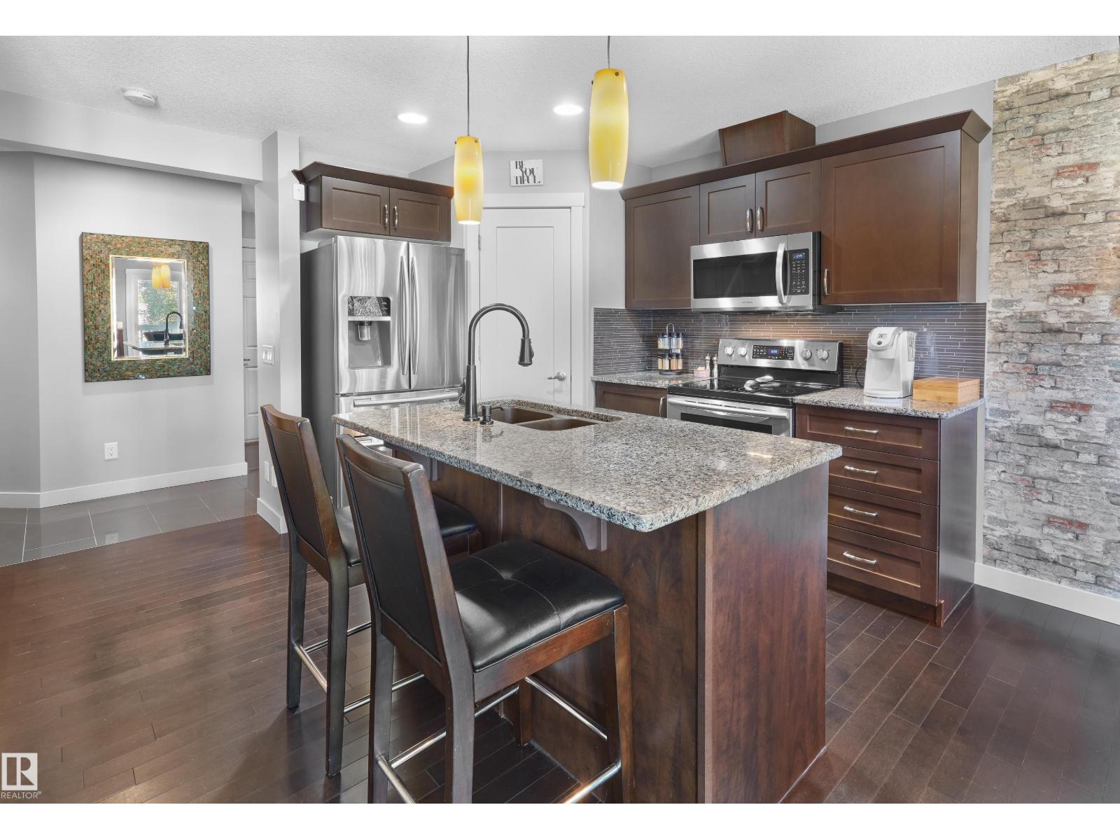 Photo 6 of 560 Chappelle Dr Sw, Edmonton AB
