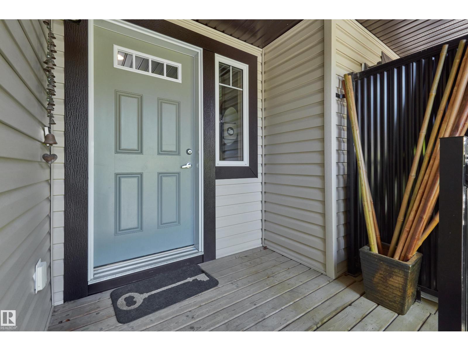 Photo 3 of 560 Chappelle Dr Sw, Edmonton AB