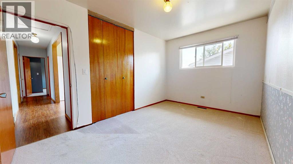 Photo 14 of 9523 99 Avenue, Grande Prairie AB