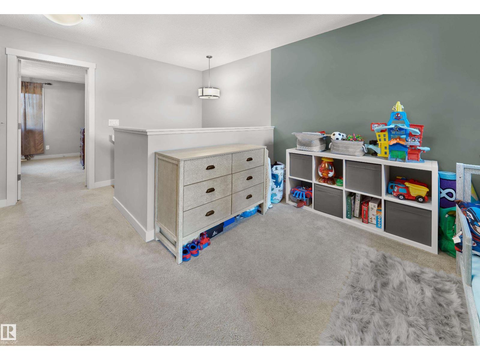 Photo 13 of 560 Chappelle Dr Sw, Edmonton AB