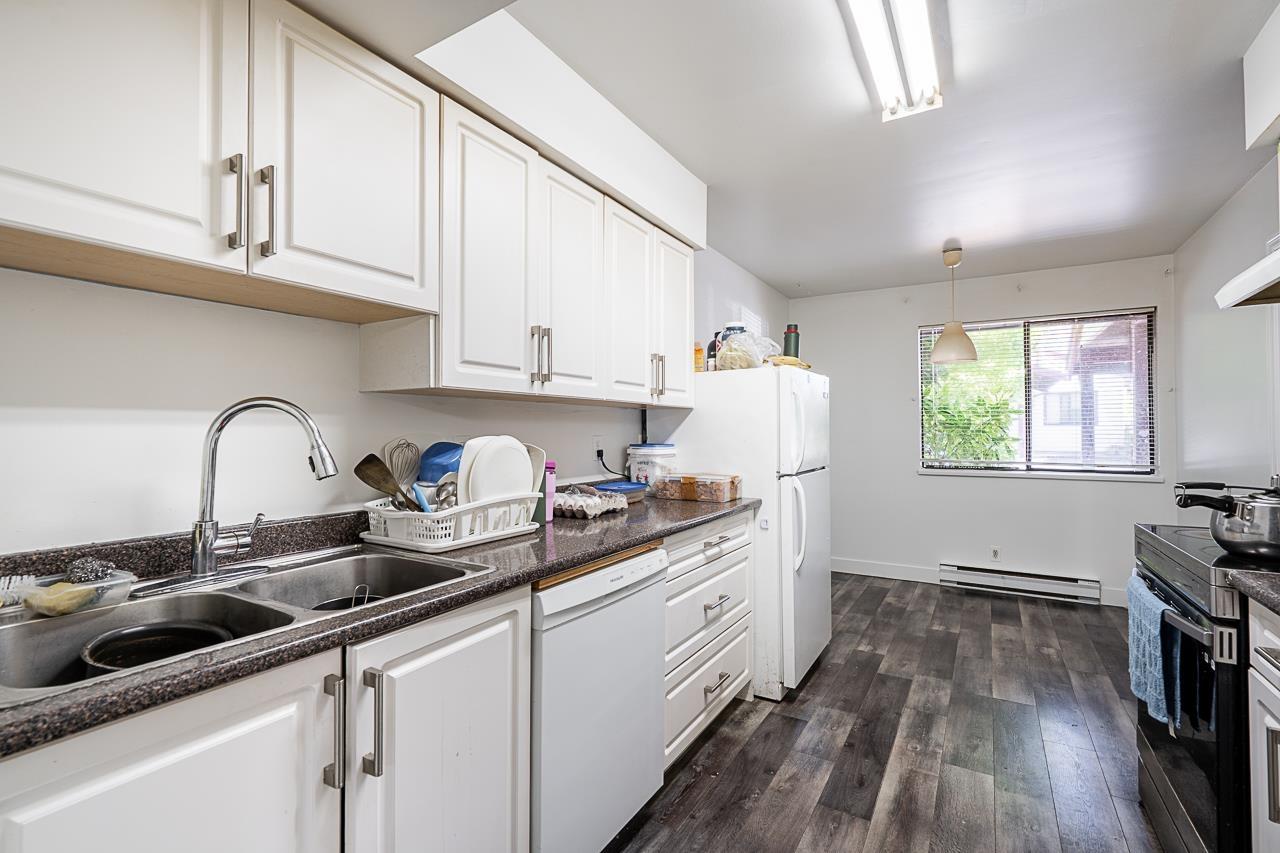 Photo 10 of 69 13880 74 Avenue, Surrey BC