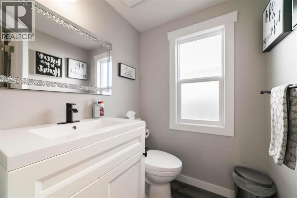 Photo 10 of 3908 76 Street, Camrose AB