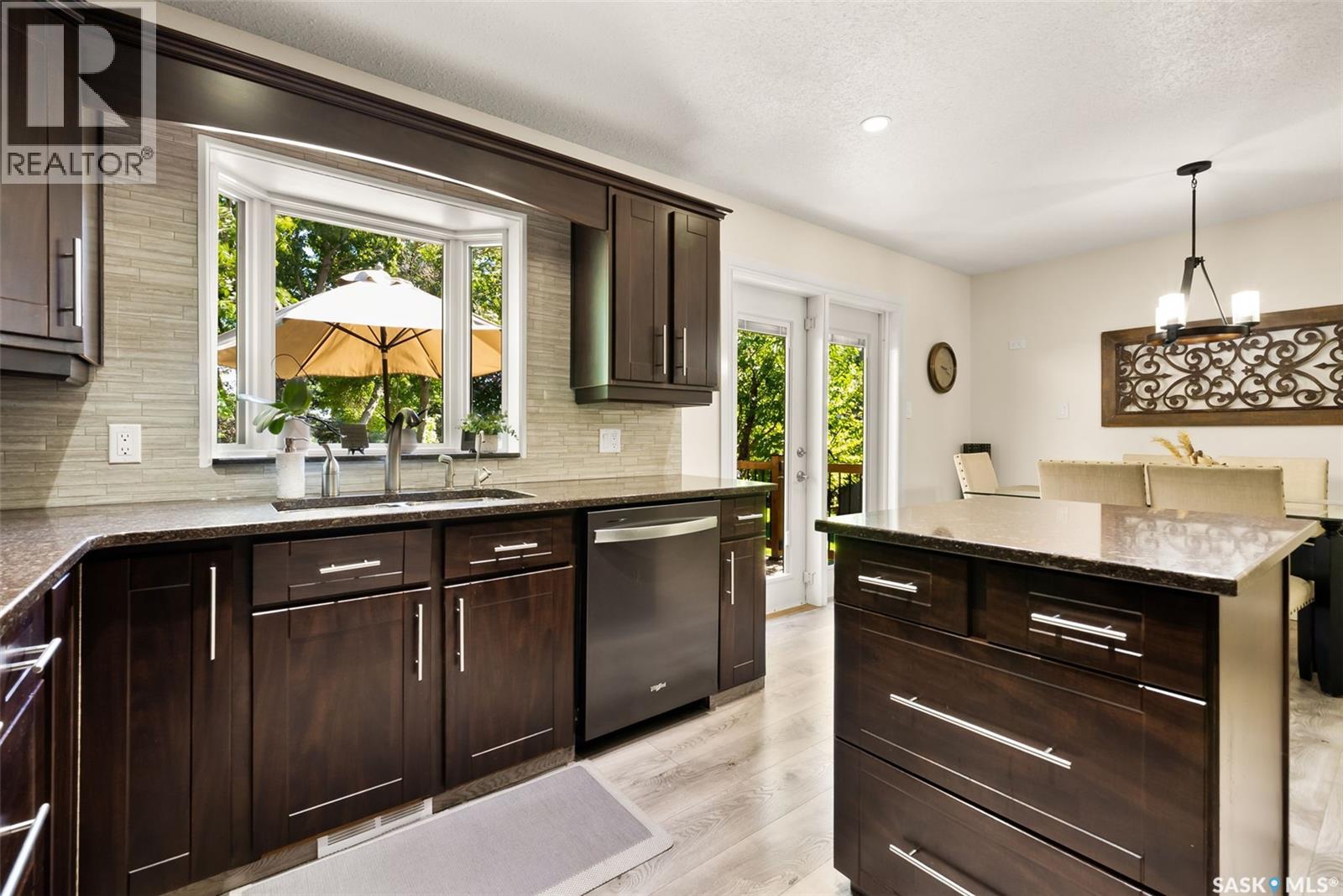 Photo 1 of 3339 Bloore Bay E, Regina SK