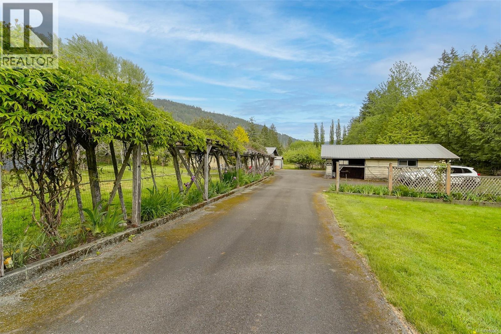 6767 Cypress Blvd, Port Alberni