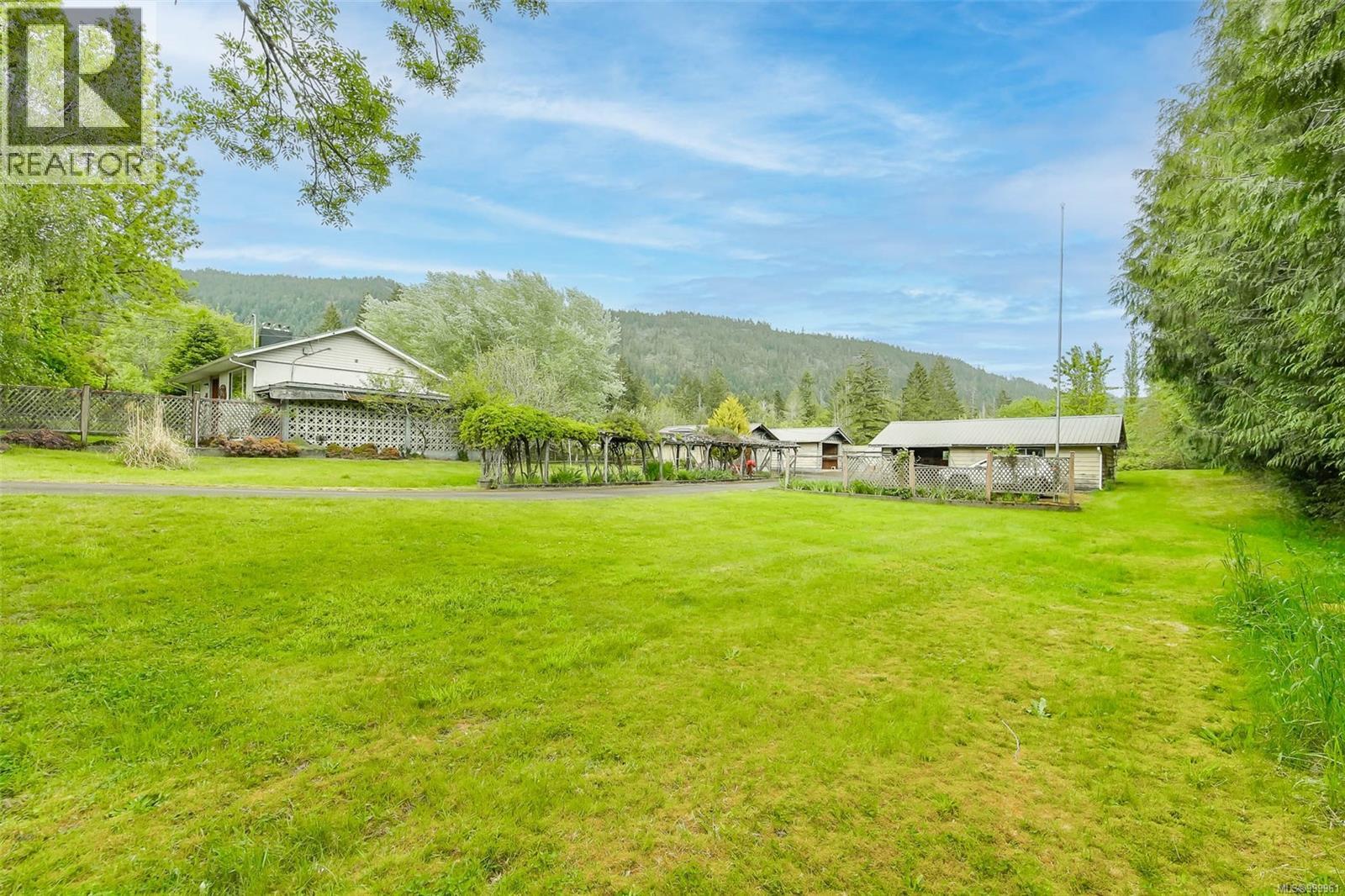 6767 Cypress Blvd, Port Alberni