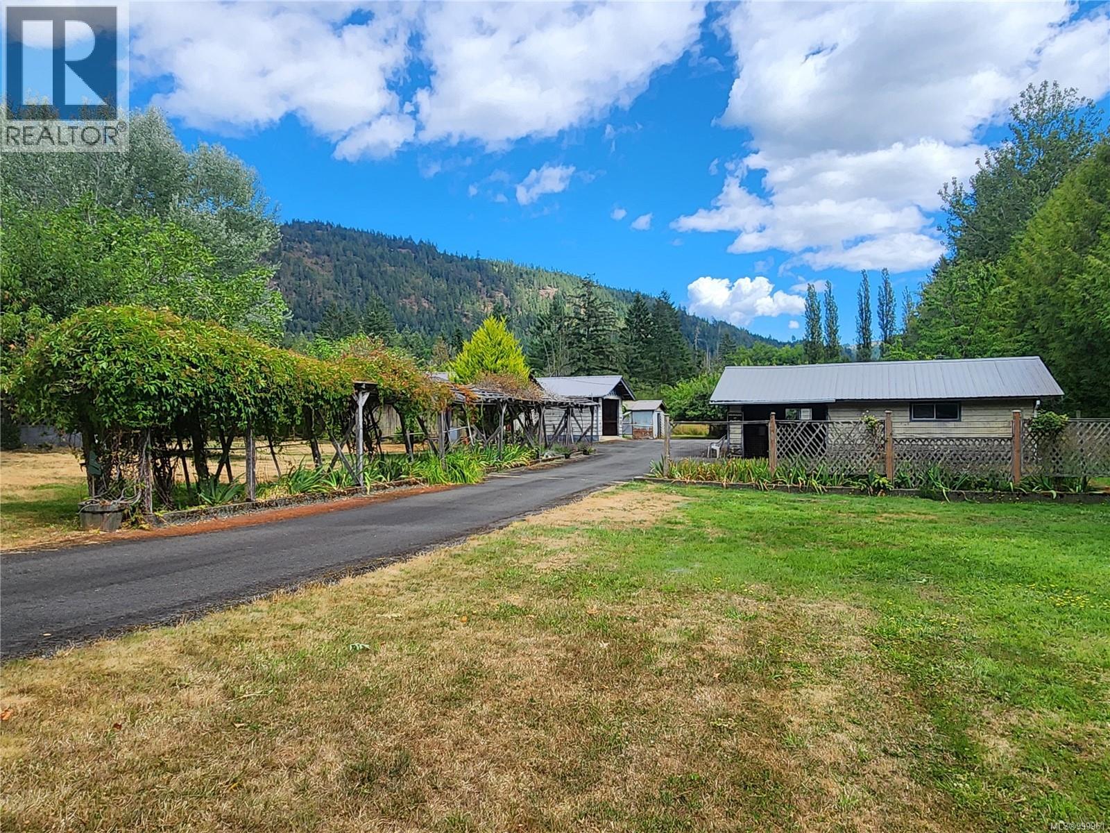 6767 Cypress Blvd, Port Alberni