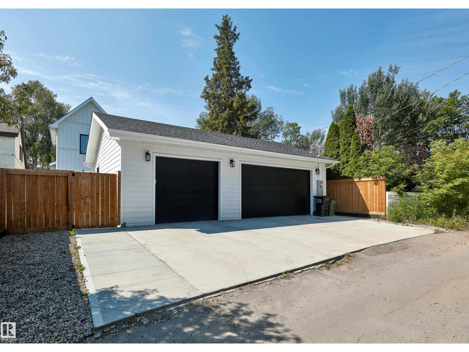 Photo 51 of 14018 104 Av Nw, Edmonton AB