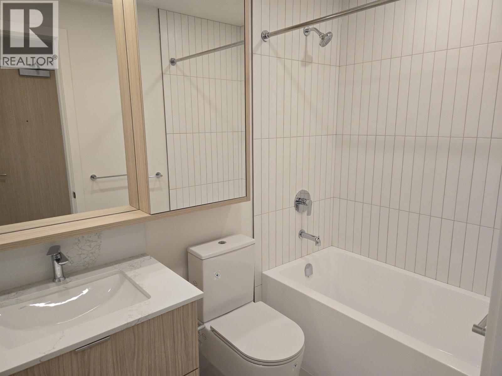 Photo 5 of 2801 537 Cottonwood Avenue, Coquitlam BC