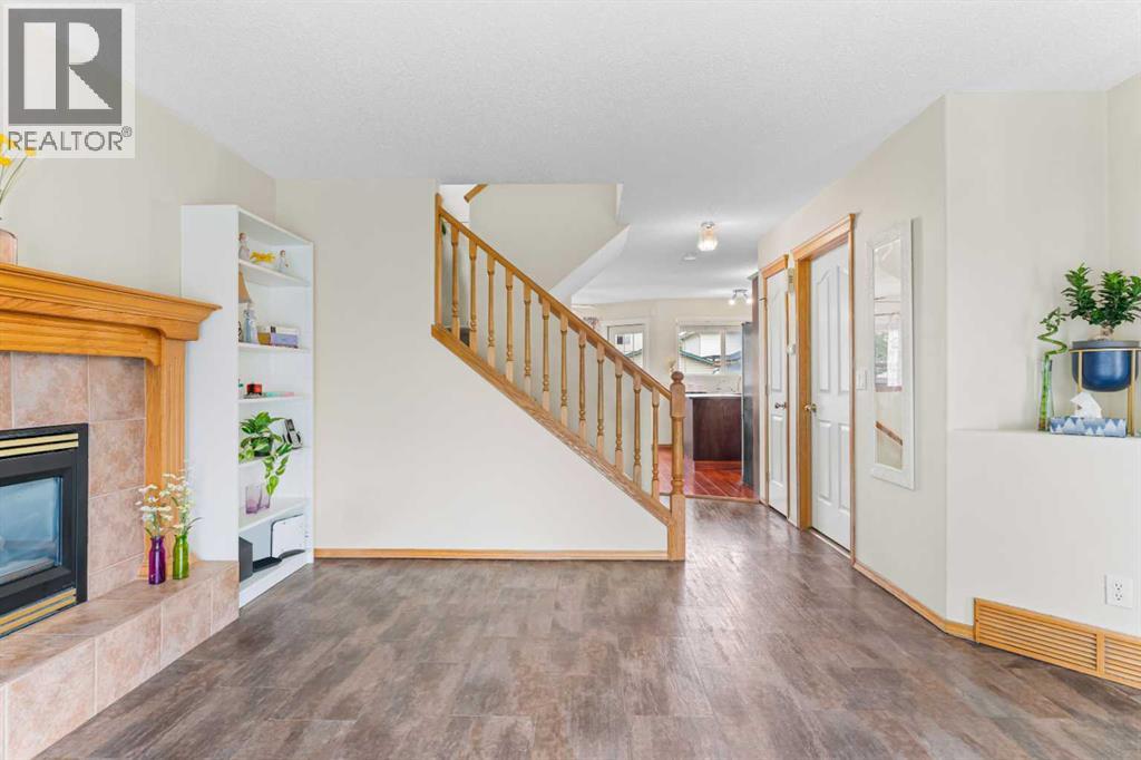 Photo 6 of 69 Bridlewood Park Sw, Calgary AB